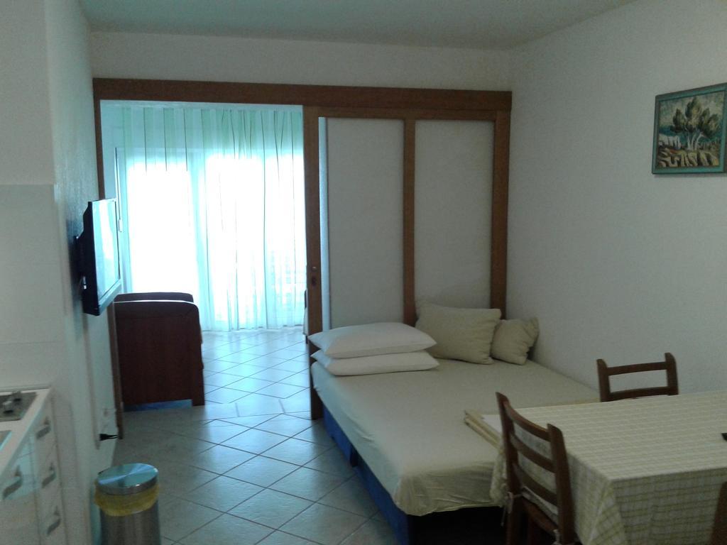 Apartments Toma Bajnice Directly Krilo Esterno foto